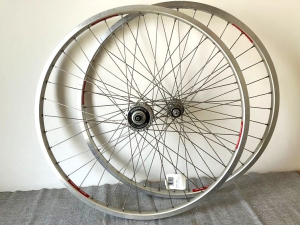 StrongWheels Laufradsatz Travel Comp